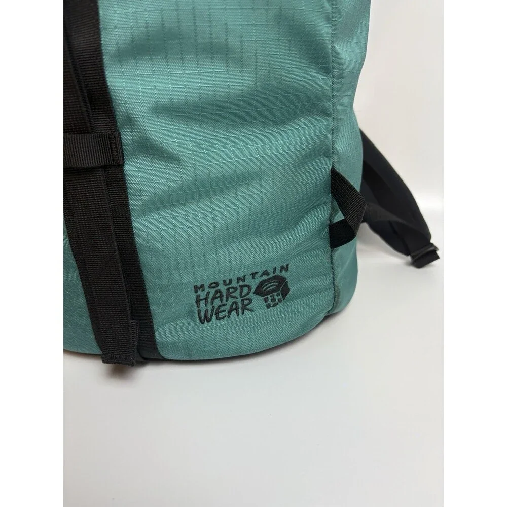 Mountain Hardwear Camp 4 32L Backpack Green Nylon Water Resistant